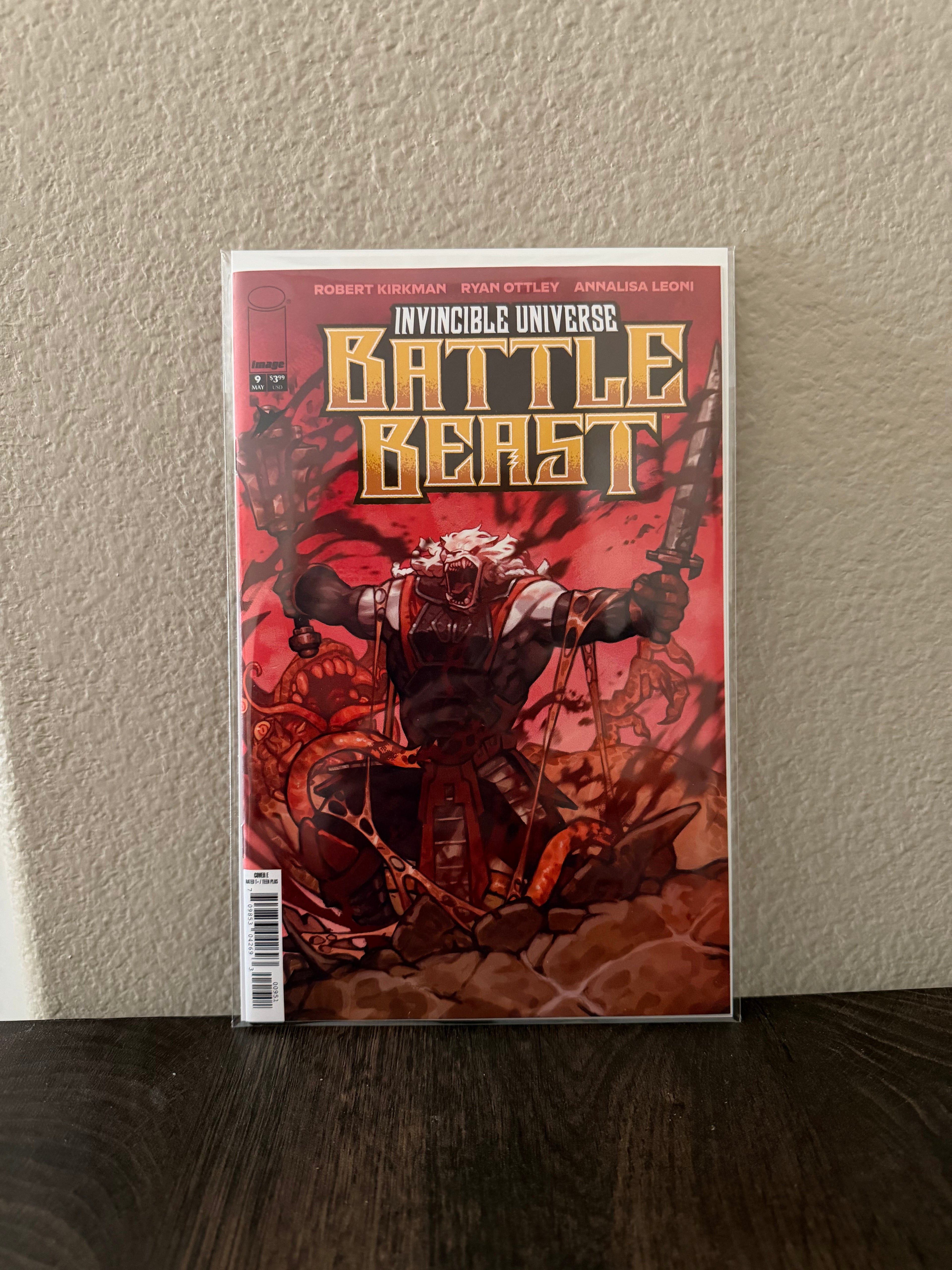 Invincible Universe Battle Beast #9 Incentive 1:50